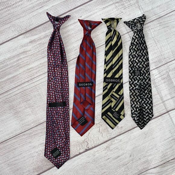 JCPenny and George bundle of 4 clip on little boys neckties - Picture 4 of 8